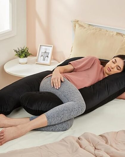 Amazon basics Full Body U-Shaped Pregnancy Pillow for Maternity & Baby Nursing | Abdomen, Hip, Spine, Neck & Head Support Cushion Velvet Outer Cover with Zip (Black)